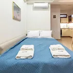 Eleni Luxury Maisonette With Jacuzzi